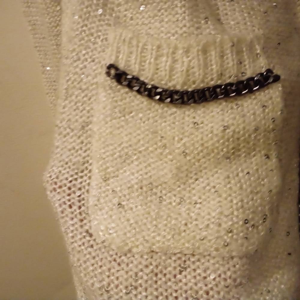 DONATING 6/30/22 Sioni xs  creme sequin and metallic cardigan - Picture 6 of 7